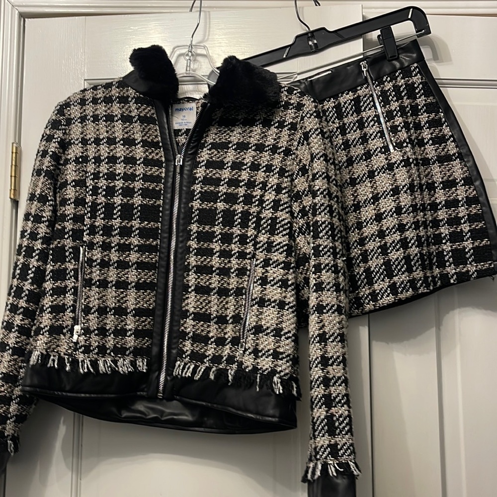 Mayoral set